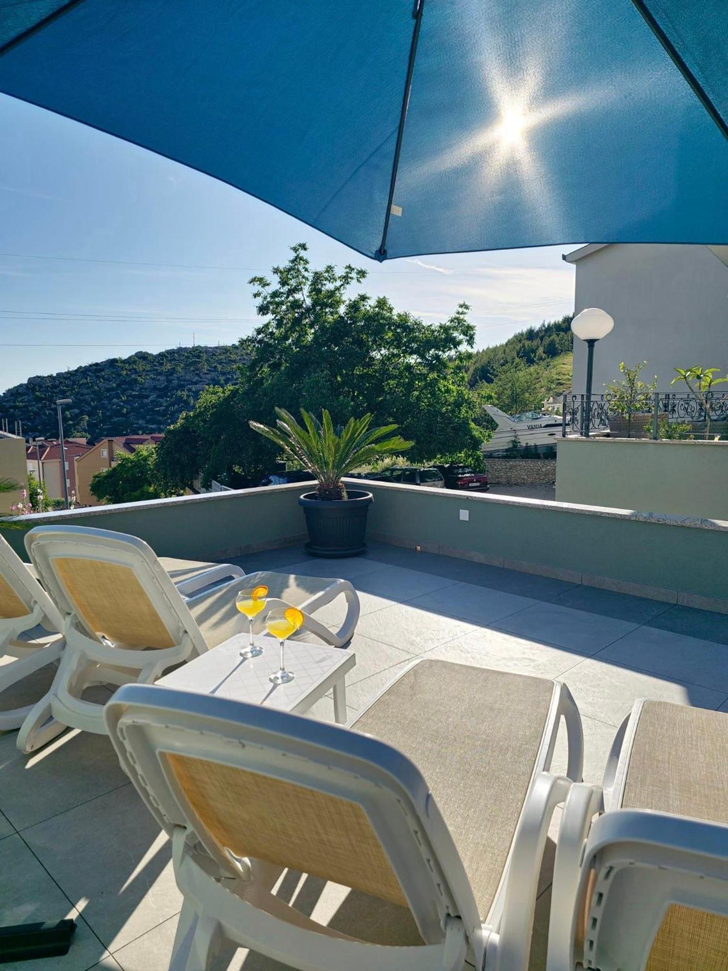 Apartment Tomic 2 Makarska Eksteriør bilde